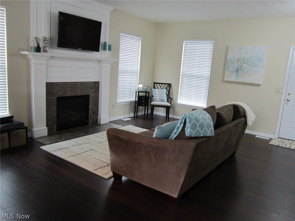 Tiberon Trace - Residential