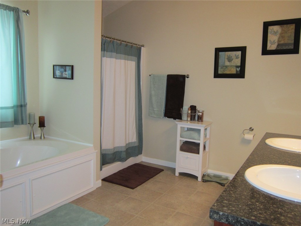 Tiberon Trace - Residential