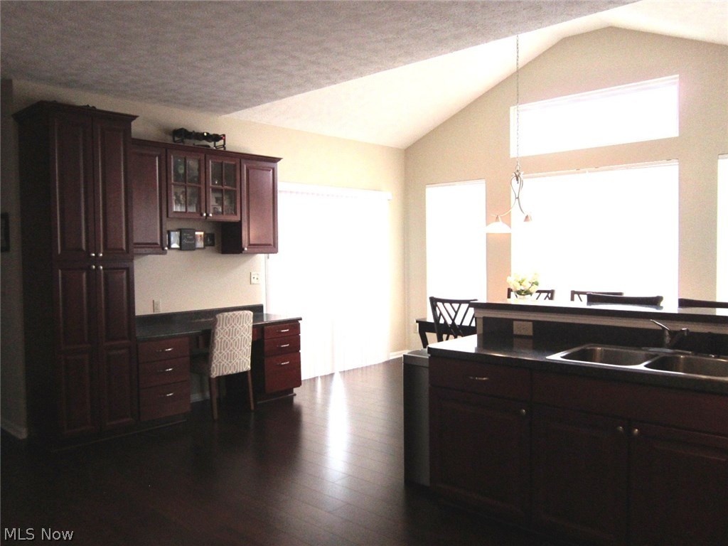 Tiberon Trace - Residential