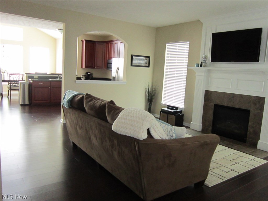 Tiberon Trace - Residential