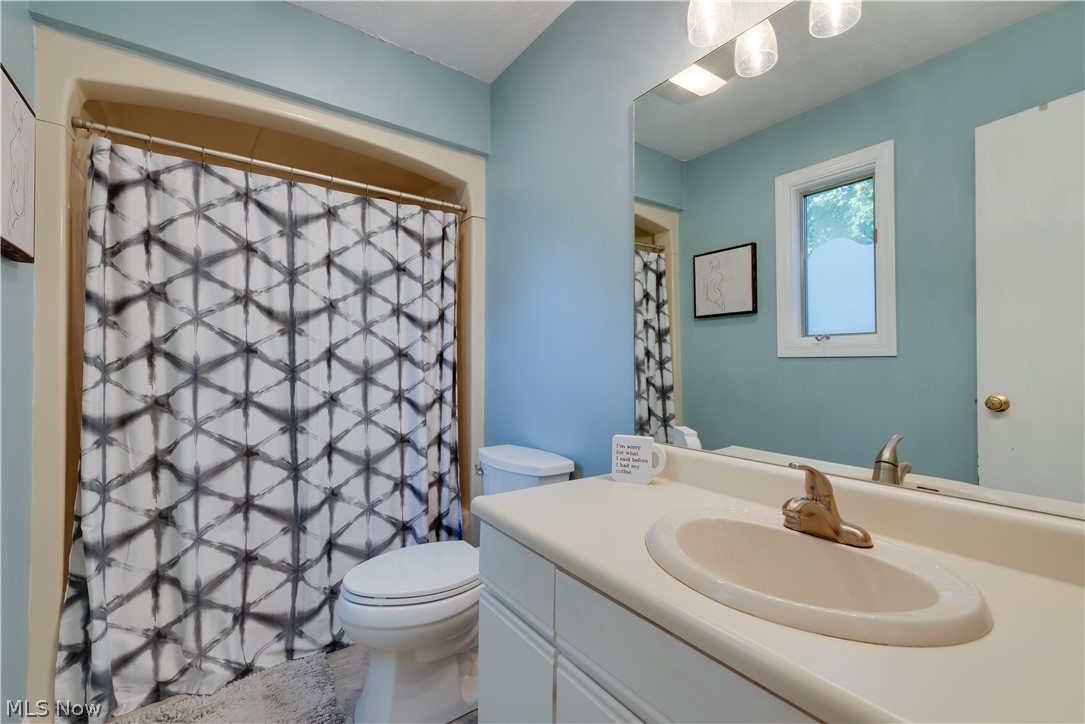 George W Feldmans - Residential