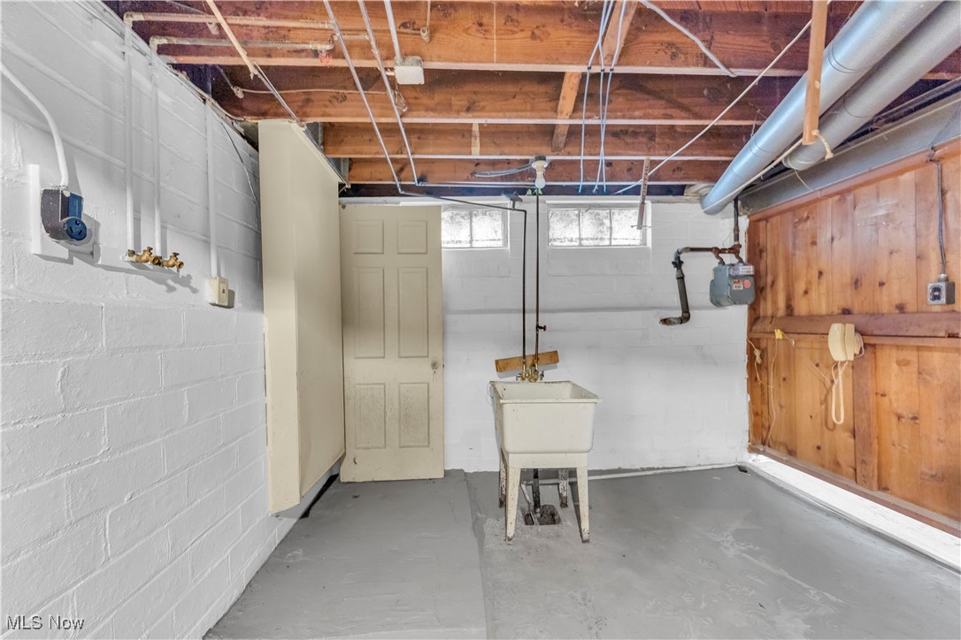 Knight-Norris-Gibbs Cos Mayfi - Residential