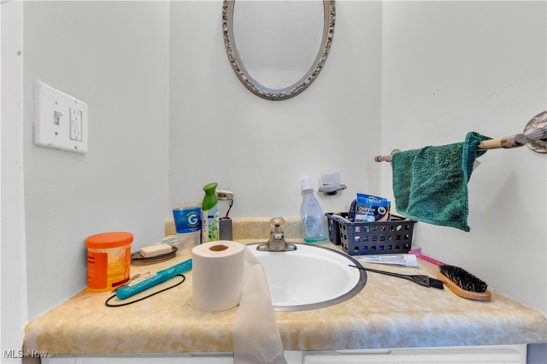 Knight-Norris-Gibbs Cos Mayfi - Residential