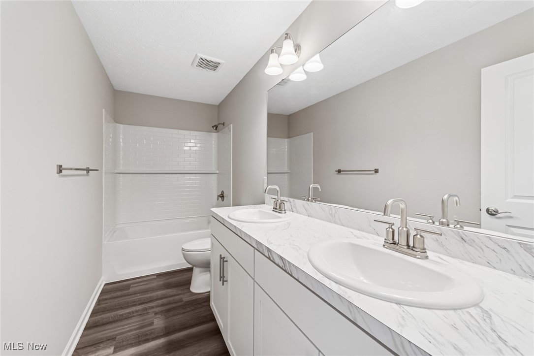 Enclave at Forest Lakes - Residential