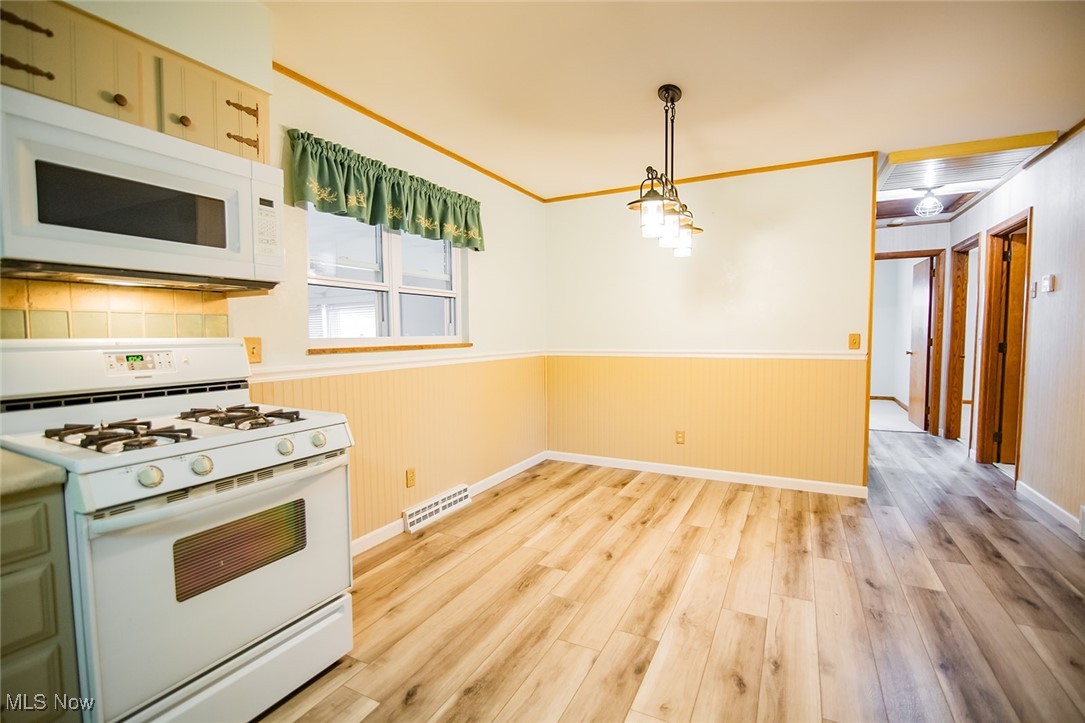 Abels Lakeside Estate - Residential