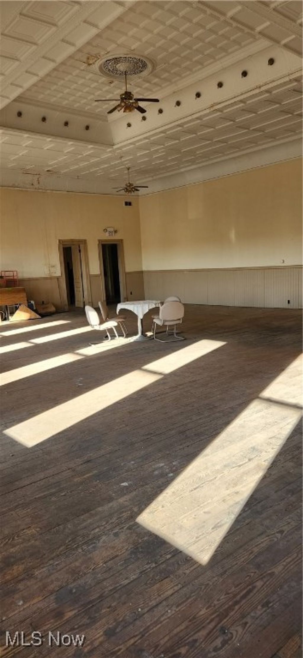 Photo of 17 W Main Street #3rd floor, Geneva, OH 44041 (MLS # 5168568)