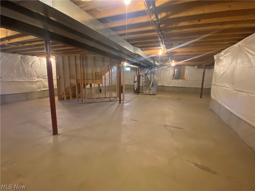Woods/Windsor Pointe Ph 02 - Residential