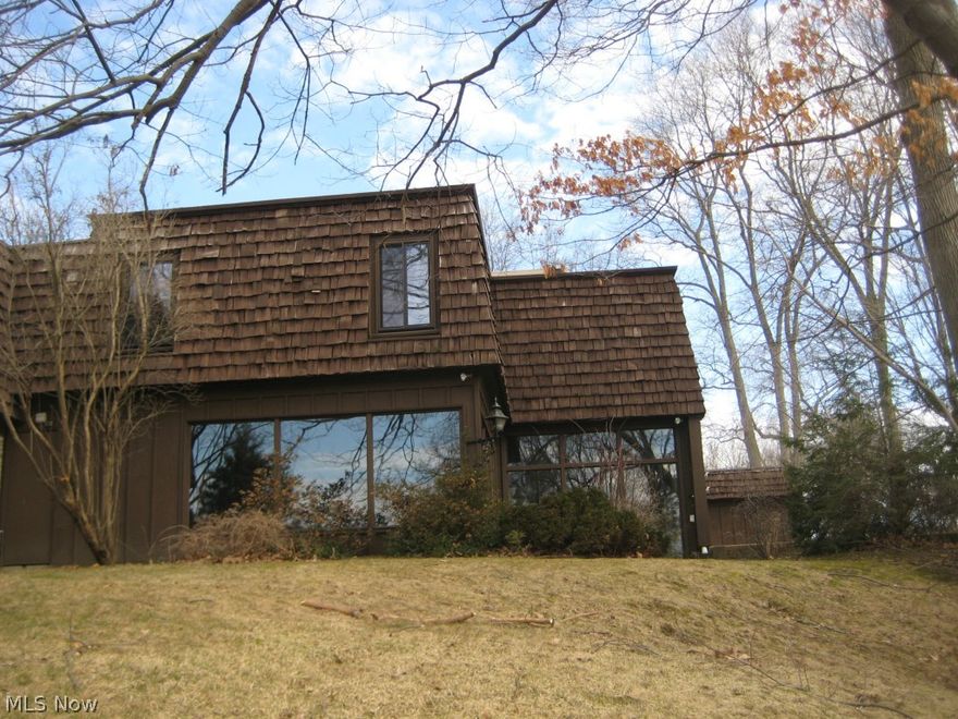 Move in condition Bi-level, 3br,2.5ba,2+car garage, central air, fireplace, wood deck, pella windows, new carpet and paint, oversize yard close to everything in country setting. owner/agent