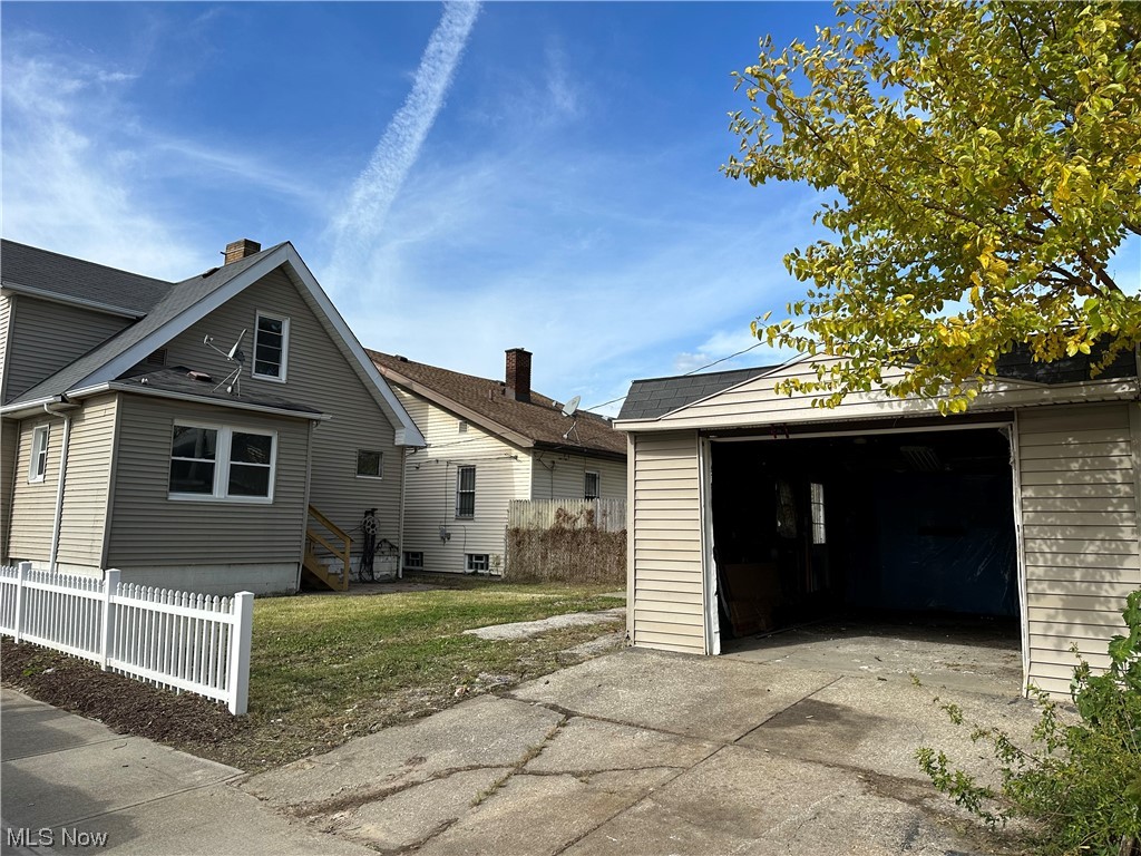 Er Cowin's W 95th St - Residential