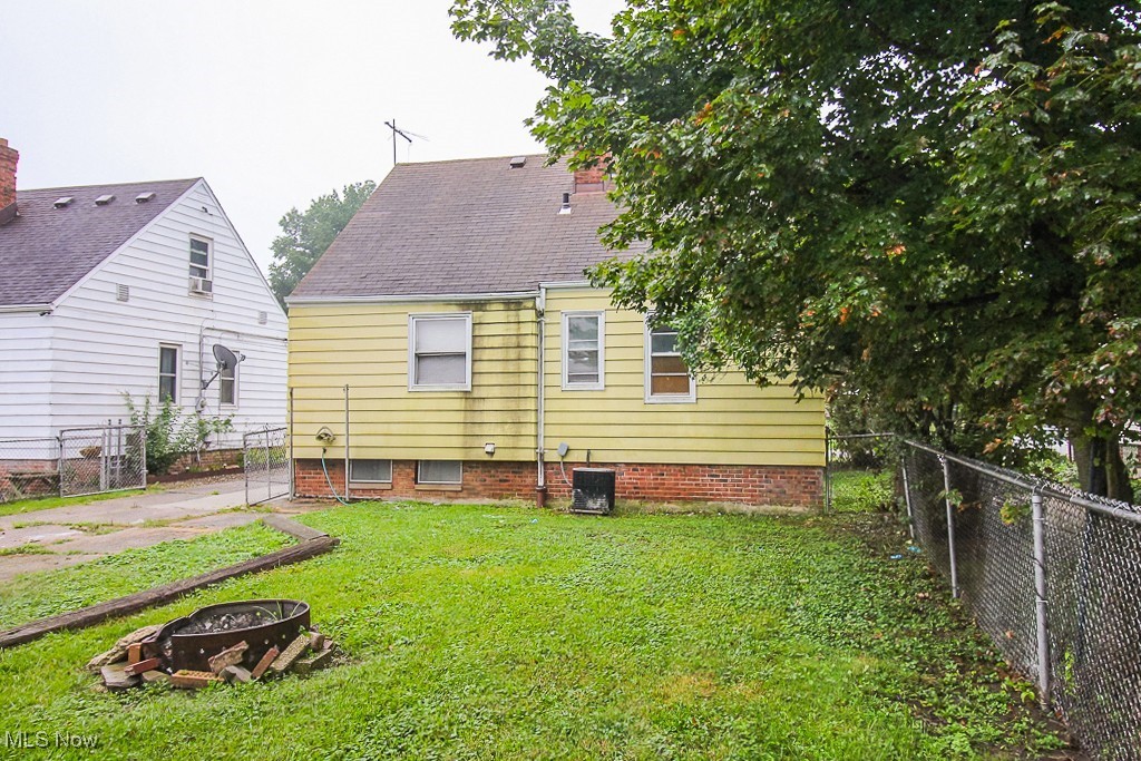 3010 Grantwood Drive