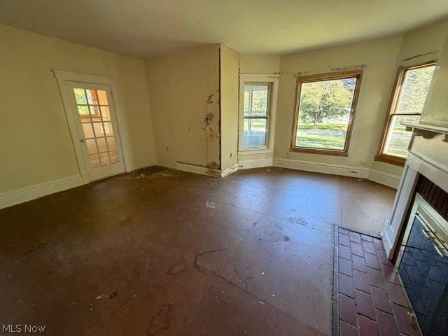 383 W Lorain Street