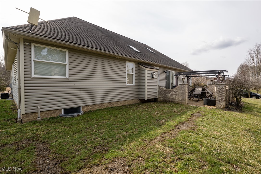 847 Lockwood Road, Barberton, Ohio image 7