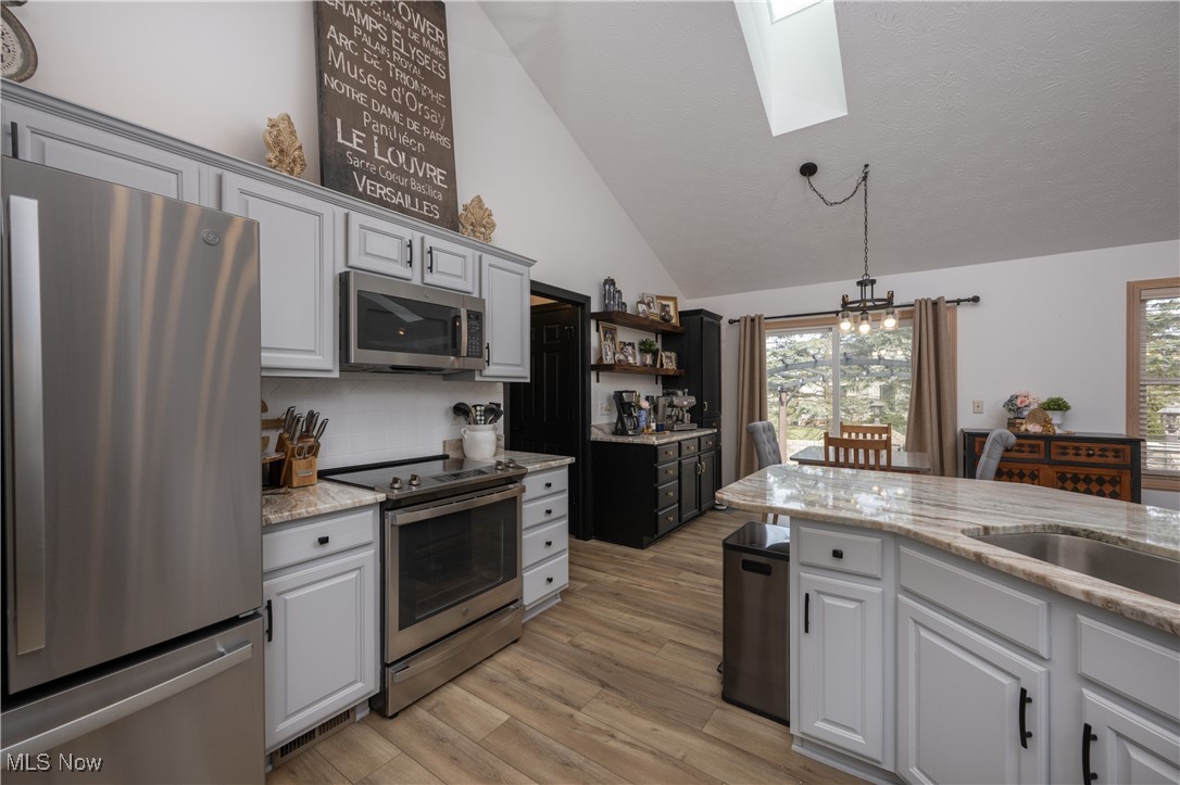 847 Lockwood Road, Barberton, Ohio image 13