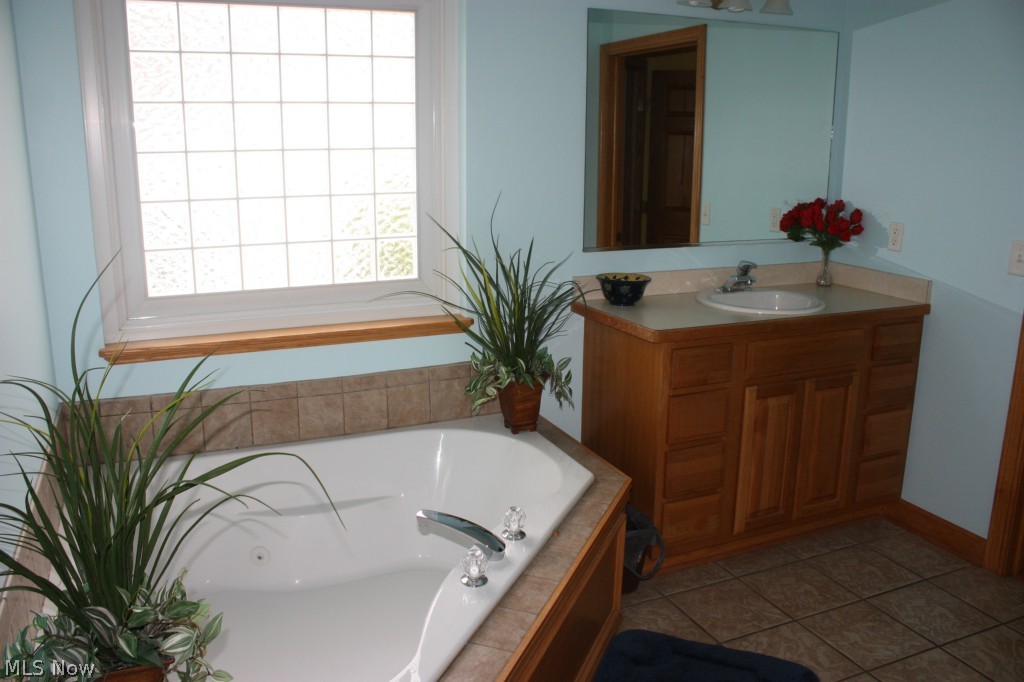 Emerald Lakes Ph 03 - Residential