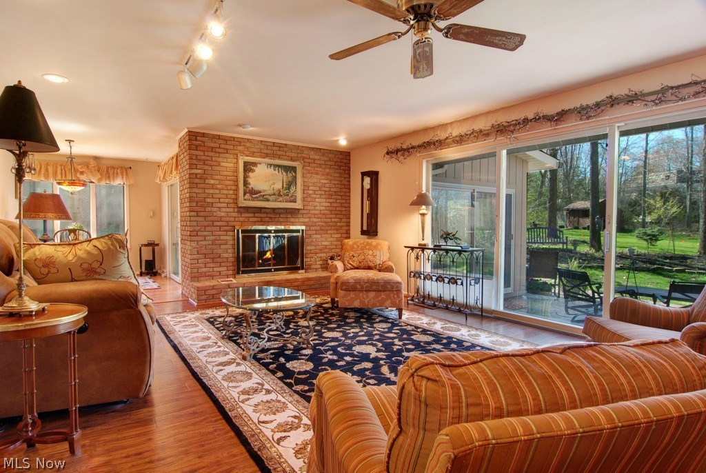 Bradford Village 02 - Residential