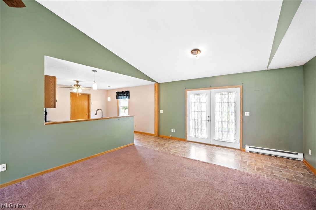 Roaming Rock - Residential