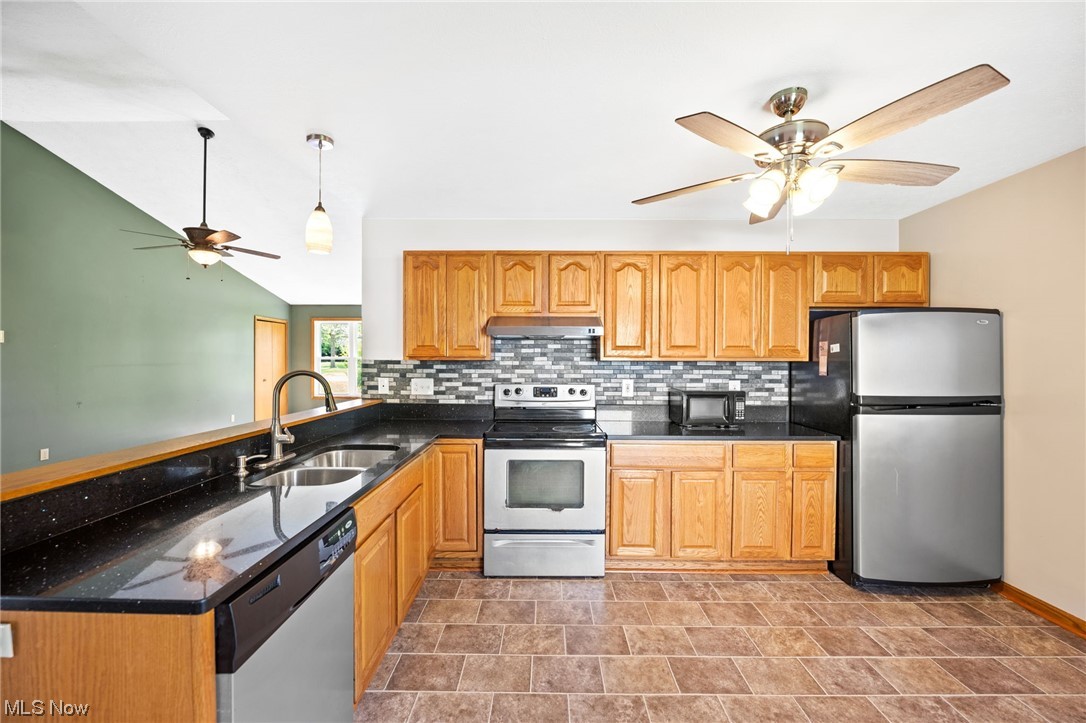 Roaming Rock - Residential