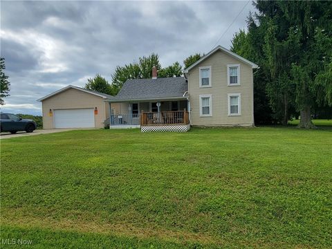 Homes For Sale - 5958 Weaver Road<br/> Conneaut, OH 44030