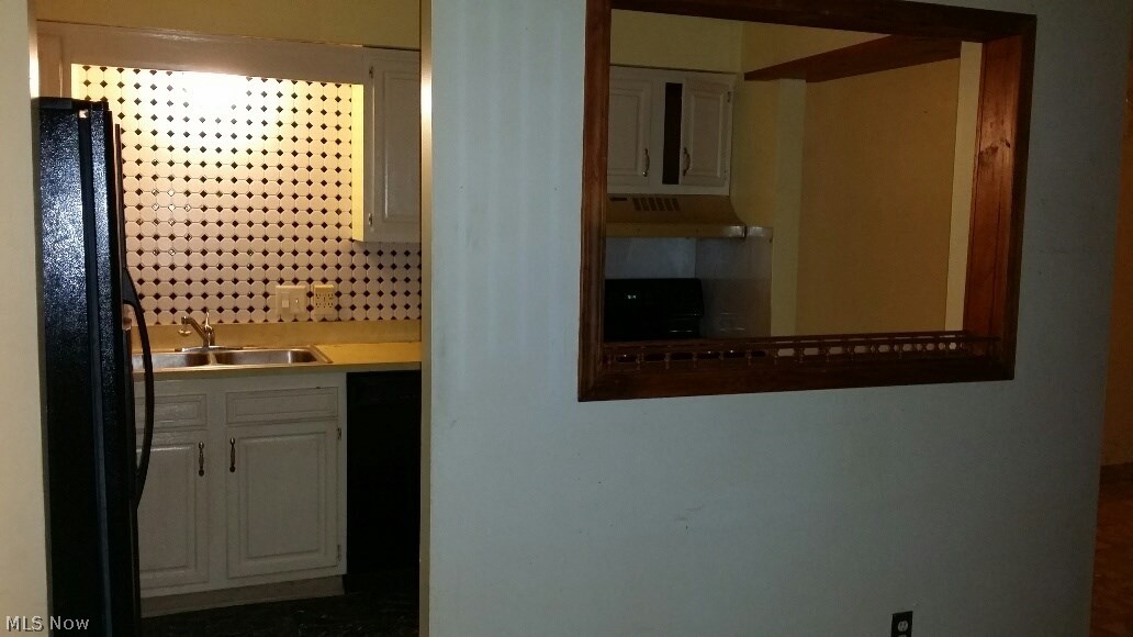 Rolling Meadows Condo - Residential