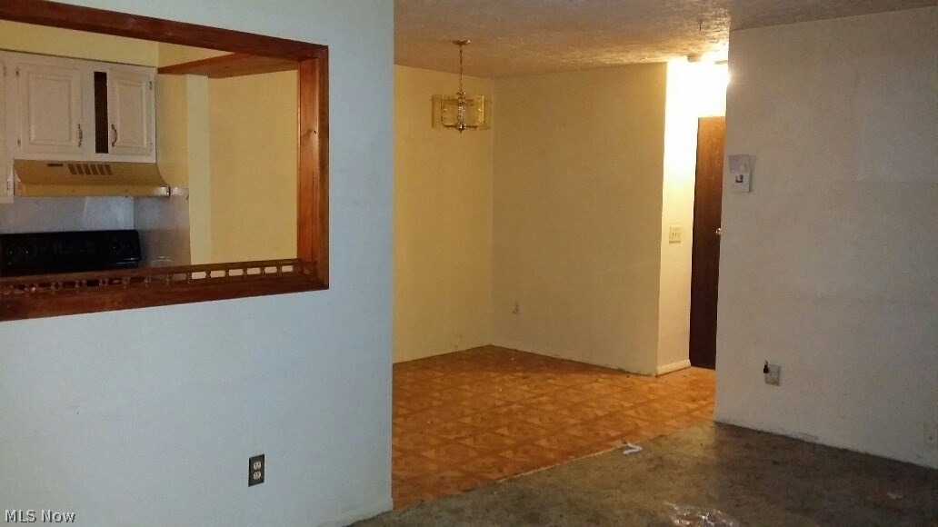 Rolling Meadows Condo - Residential