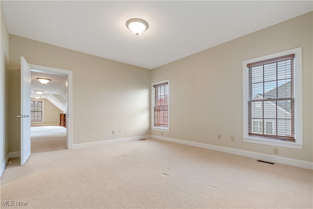 Saint James Place 08 - Residential