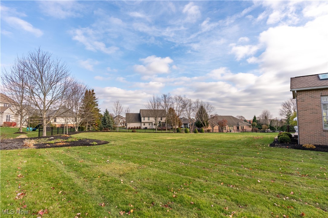 Saint James Place 08 - Residential