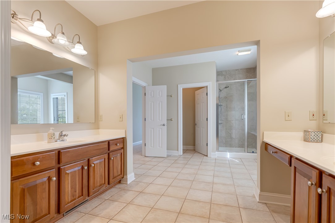 Saint James Place 08 - Residential