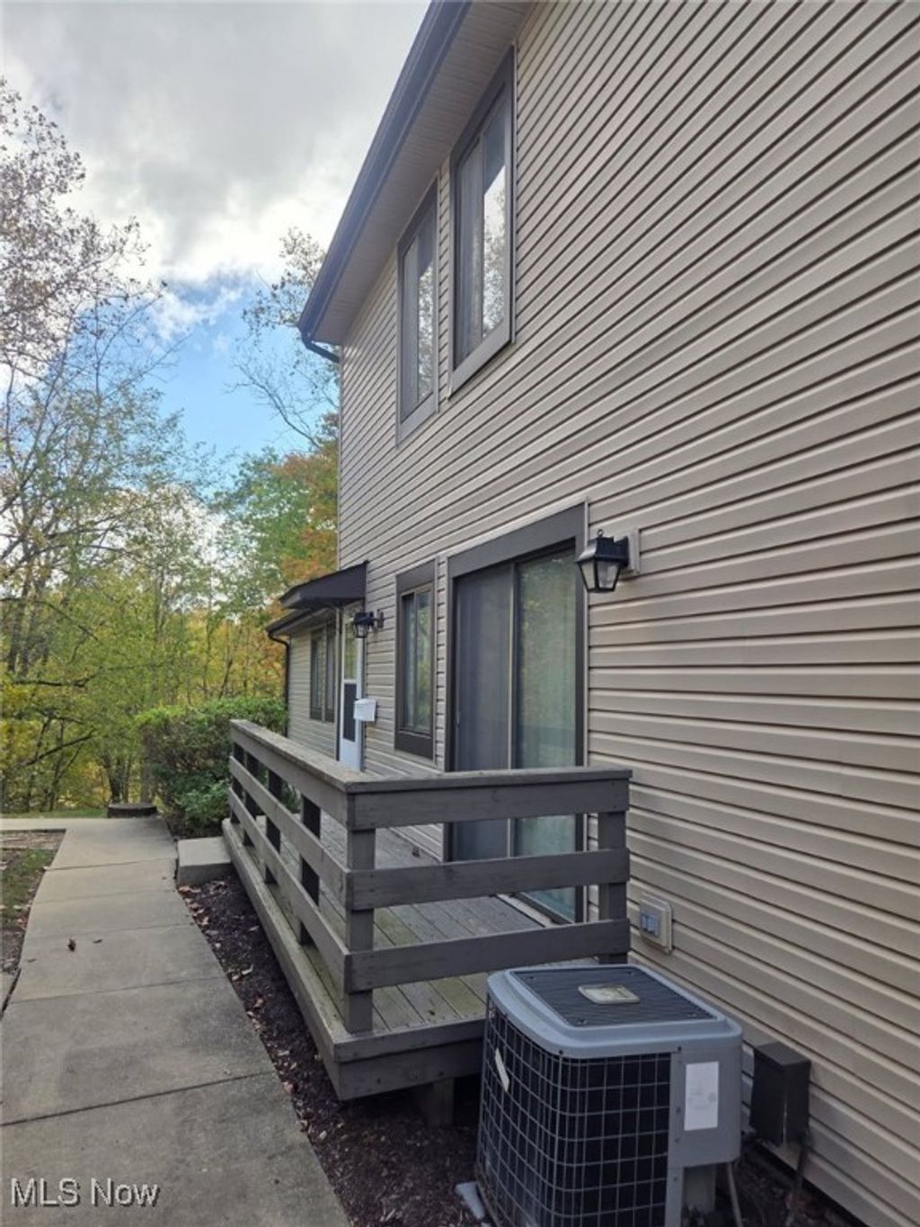 Photo of 552 Turney Road #C, Bedford, OH 44146 (MLS # 5164484)