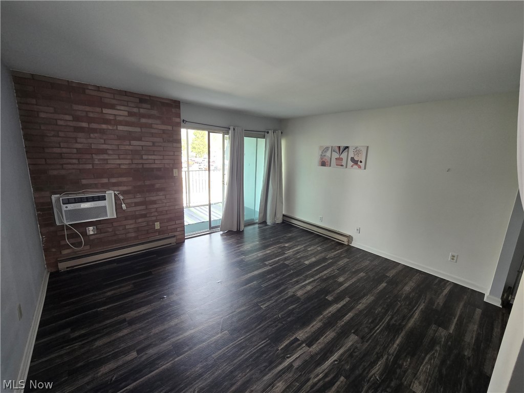 Seven Stories East Condo - Residential Lease