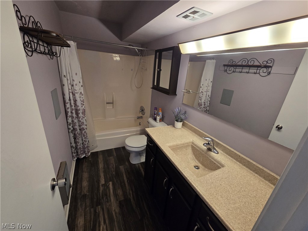 Seven Stories East Condo - Residential Lease