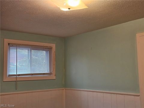 Tiny photo for 310 Cynthia Drive, Chardon, OH 44024 (MLS # 5198072)