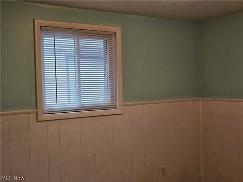 Tiny photo for 310 Cynthia Drive, Chardon, OH 44024 (MLS # 5198072)