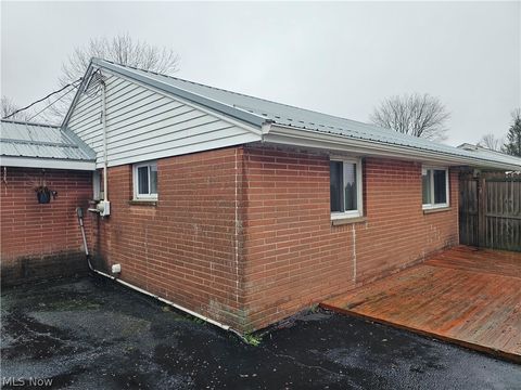 Tiny photo for 310 Cynthia Drive, Chardon, OH 44024 (MLS # 5198072)