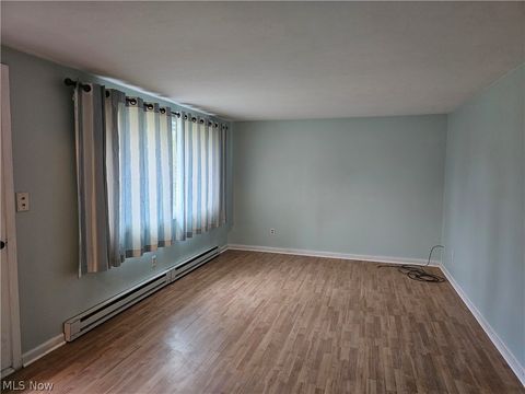 Tiny photo for 310 Cynthia Drive, Chardon, OH 44024 (MLS # 5198072)