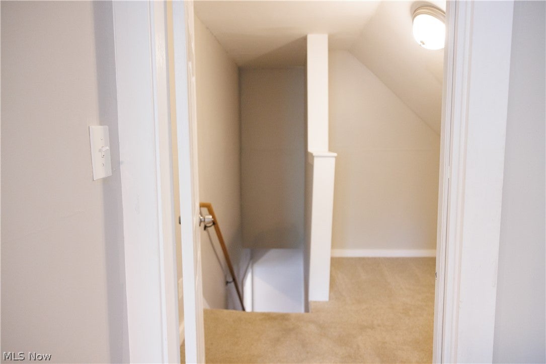 3152 W 68th Street