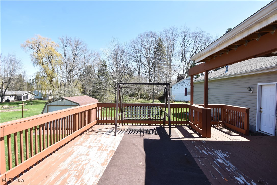 705 Knollwood Drive, Ashtabula, Ohio image 5