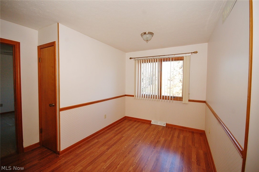 Gemwood Condo - Residential