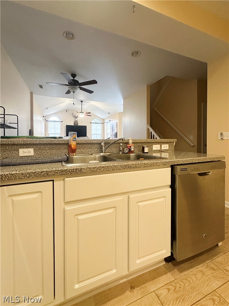 River Glen Condo 02 Amd - Residential