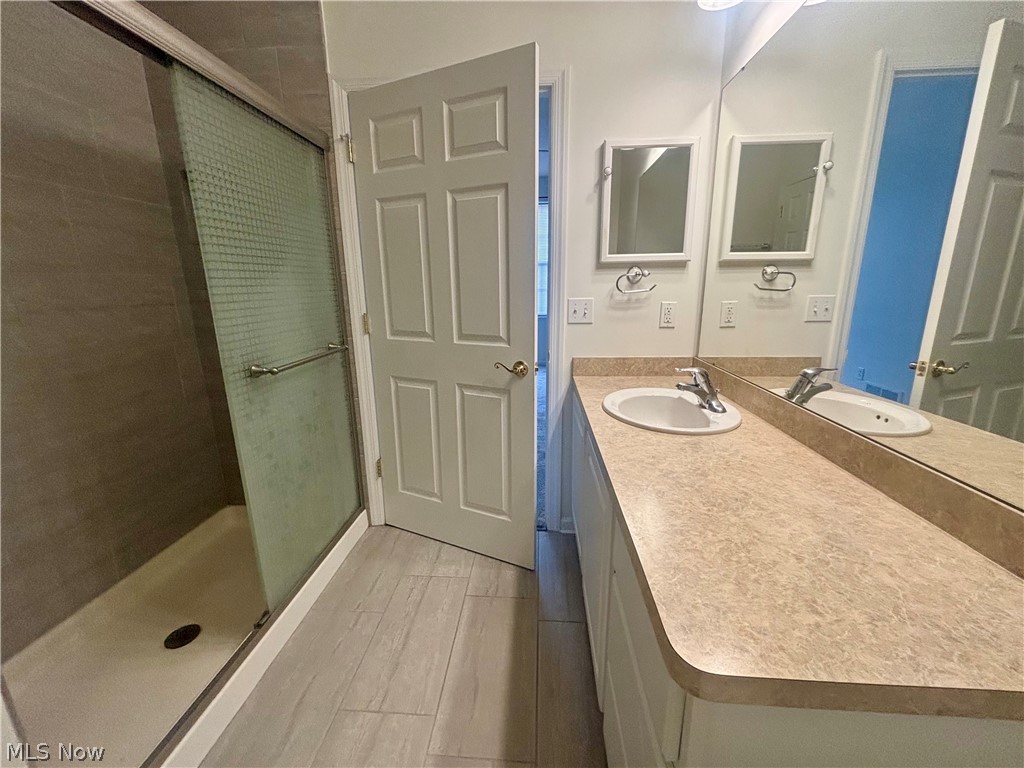 River Glen Condo 02 Amd - Residential