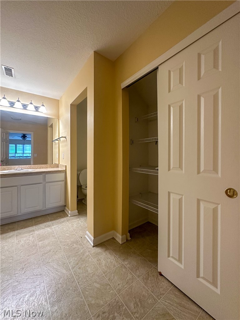 River Glen Condo 02 Amd - Residential