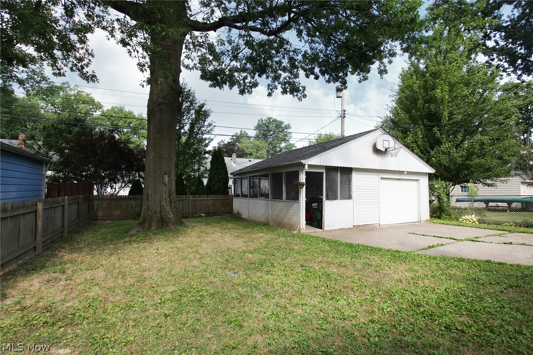 Inwood Beach - Residential