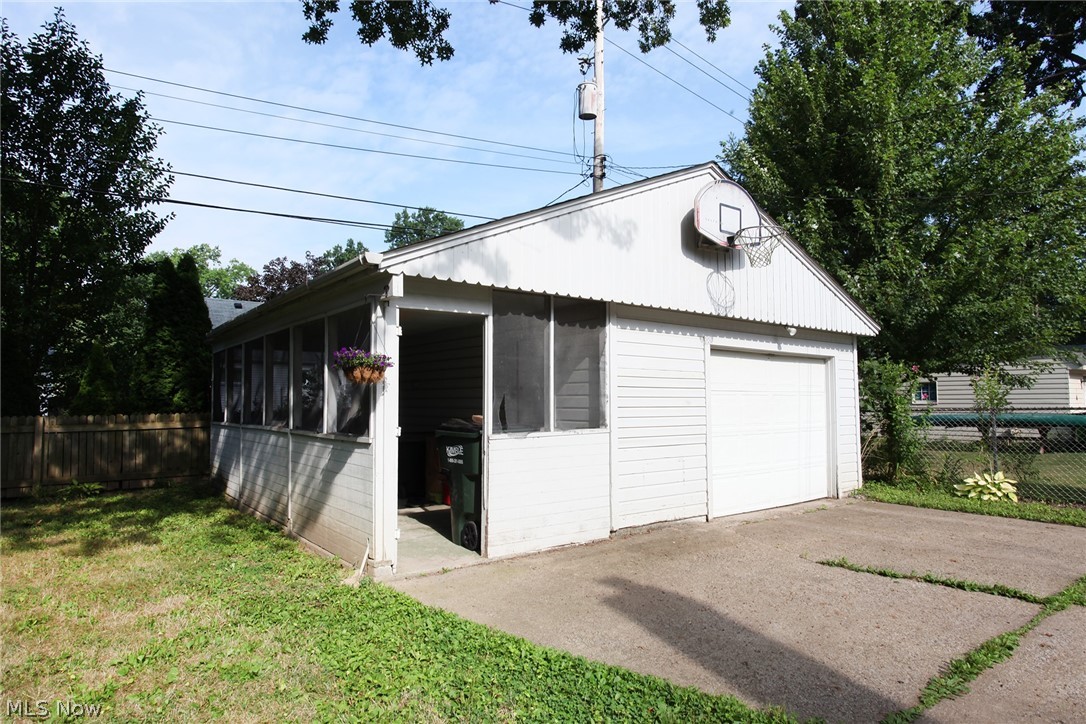 Inwood Beach - Residential