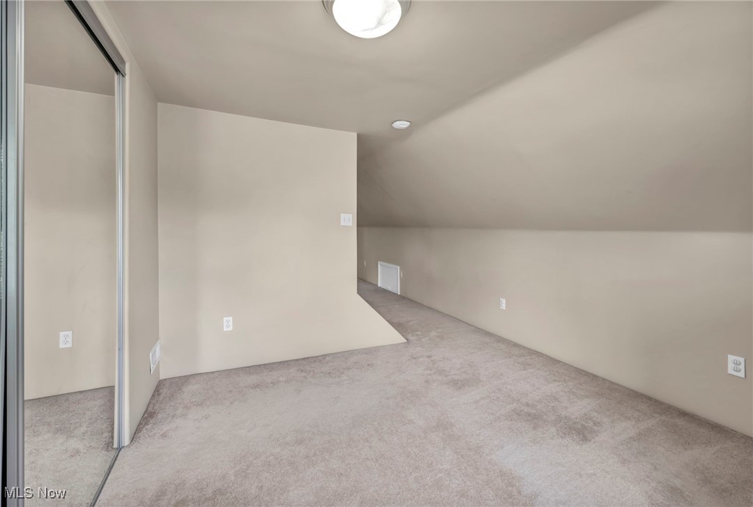 531 Lindbergh Boulevard, Berea, Ohio image 36