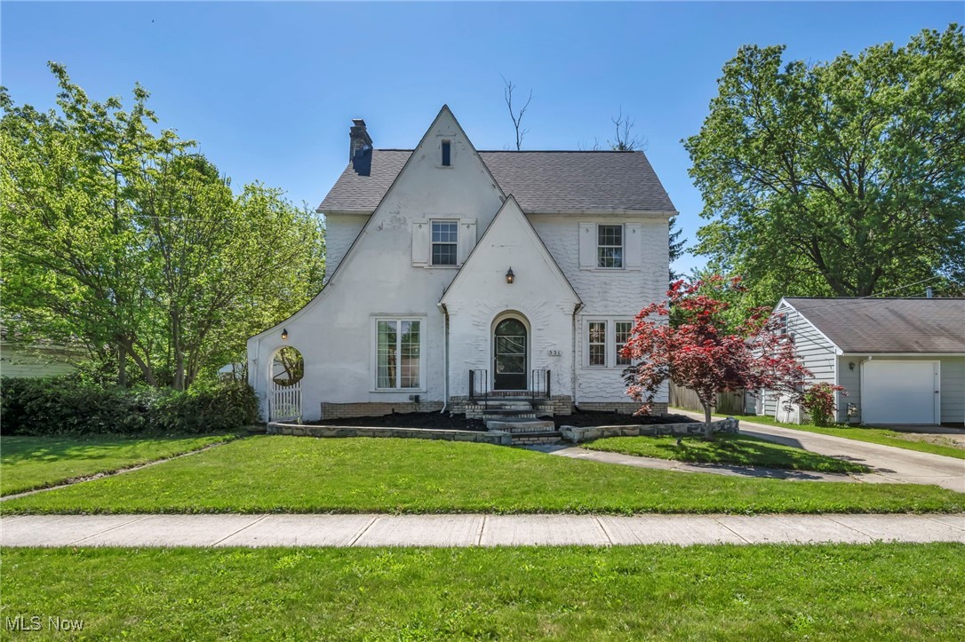 531 Lindbergh Boulevard