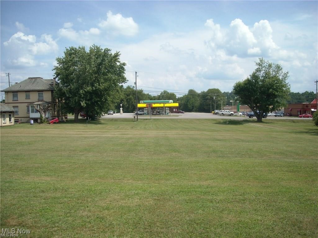 2825 Maysville Pike
