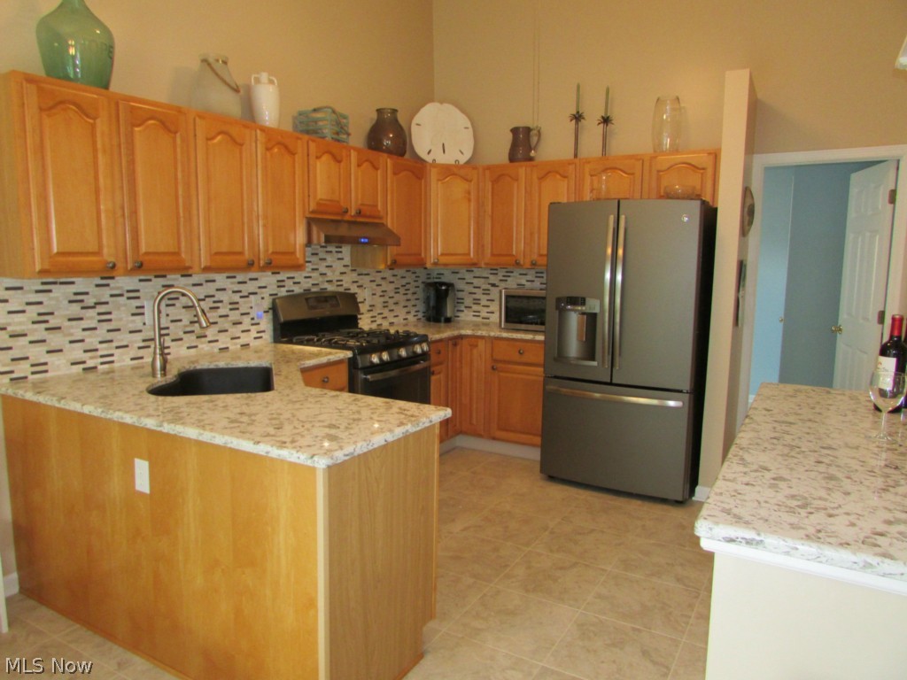 Villa Lago Ph 2 - Residential