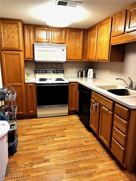2960 N River Road #D-18, Warren, Ohio image 6