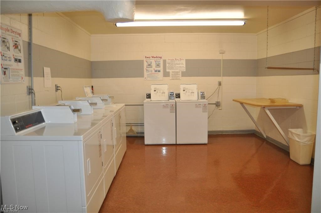 2960 N River Road #D-18, Warren, Ohio image 17