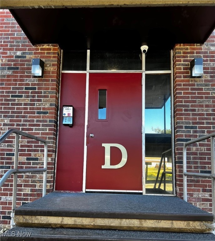 2960 N River Road #D-18, Warren, Ohio image 20