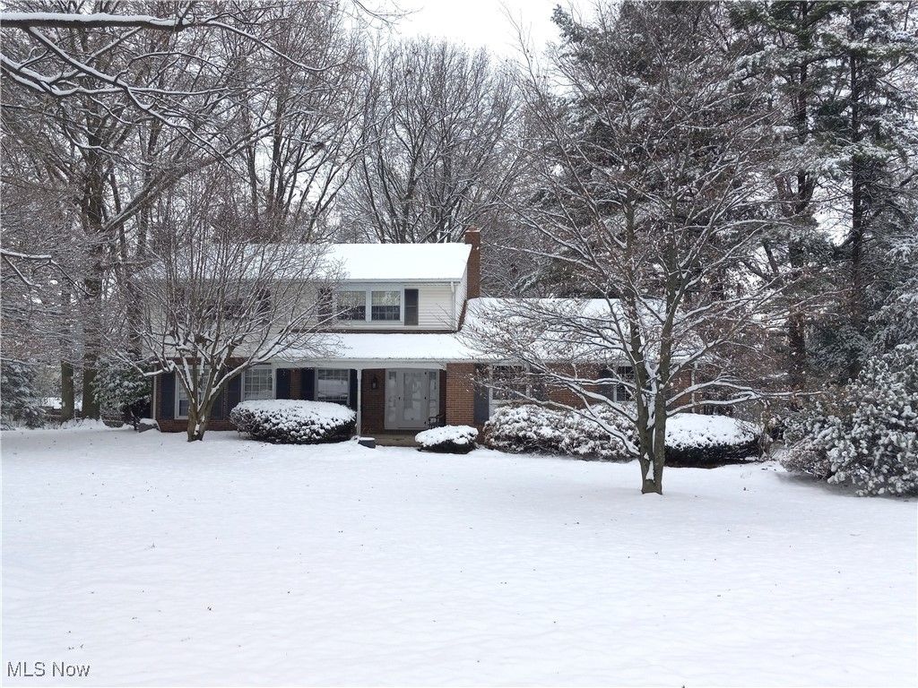 Photo of 1251 Salway Avenue SW, North Canton, OH 44720 (MLS # 5175141)